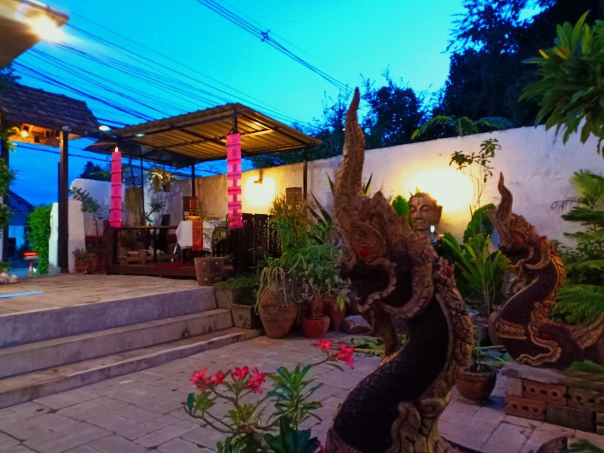 Sofa Gallery Hotel Nong Khai Exteriér fotografie