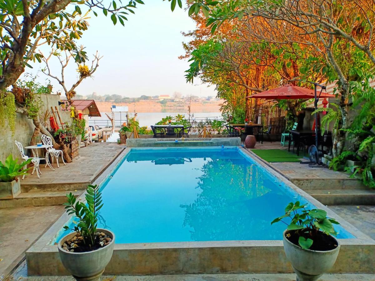 Sofa Gallery Hotel Nong Khai Exteriér fotografie